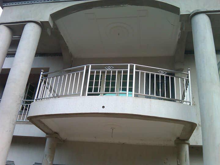 Modern Residential Villa Facade